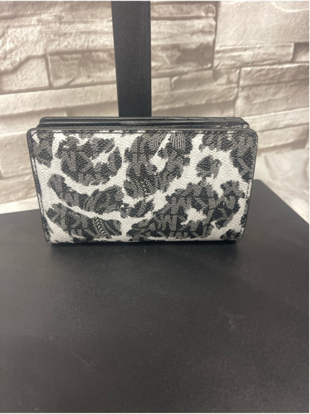 Michael Kors Black & White Leopard Print Crossbody Bag with Wallet - Picture 10 of 12